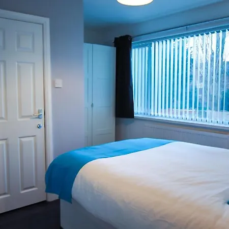 Ur Pad - 4 Bedrooms - 4 Bathrooms - Somerset House Casa vacanze *