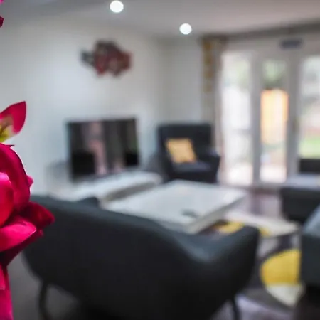 Ur Pad - 4 Bedrooms - 4 Bathrooms - Somerset House * Birmingham