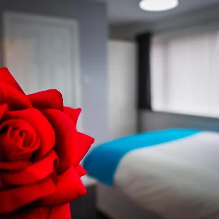 Ur Pad - 4 Bedrooms - 4 Bathrooms - Somerset House * Birmingham